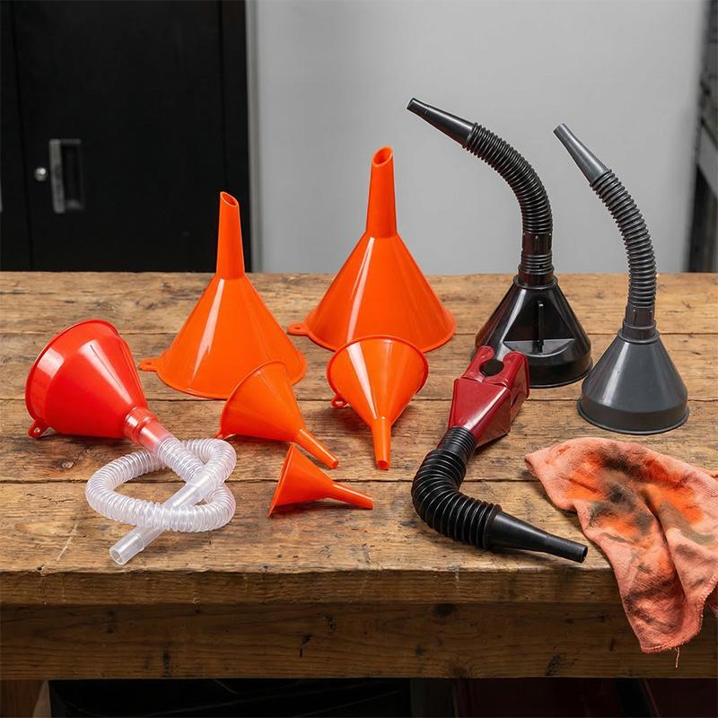 Juego de 8 Embudos de Plástico - Tools Use In The Workshop reseña y precio
